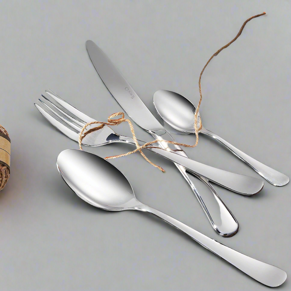 ull Helena 1707 cutlery set in polished stainless steel

Close-up of Helena 1707 table knife and fork

Helena dessert knife, spoon, and fork set

Steak knife and soup spoon – Helena 1707 pattern

Helena 1707 fish knife and fork with elegant handles

Gravy ladle, soup ladle, and serving spoon – Helena 1707

Cake server and cake fork from Helena flatware

Salad fork and salad spoon – Helena 1707 cutlery collection