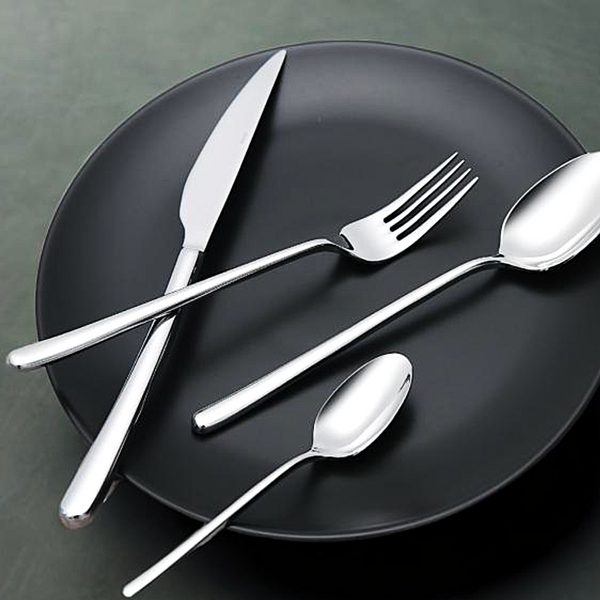 Hermes stainless steel cutlery set with chopsticks and soda spoon

Close-up of Hermes table knife, fork, and spoon

Cake server and butter knife – Hermes polished finish

Tea spoon and mocca spoon from Hermes flatware collection

Dessert knife, cake fork, and dessert spoon – Hermes pattern

Fruit fork and chopstick set – Hermes modern design

Hermes cutlery set displayed on neutral tablecloth

Elegant full place setting featuring Hermes utensils