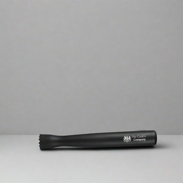 Black plastic muddler with textured base on white background

Bartender using black muddler in glass with lime and mint

Close-up of ergonomic handle and textured crushing base

Plastic cocktail muddler for home bar setup

20.6 cm muddler with herbs and citrus fruits